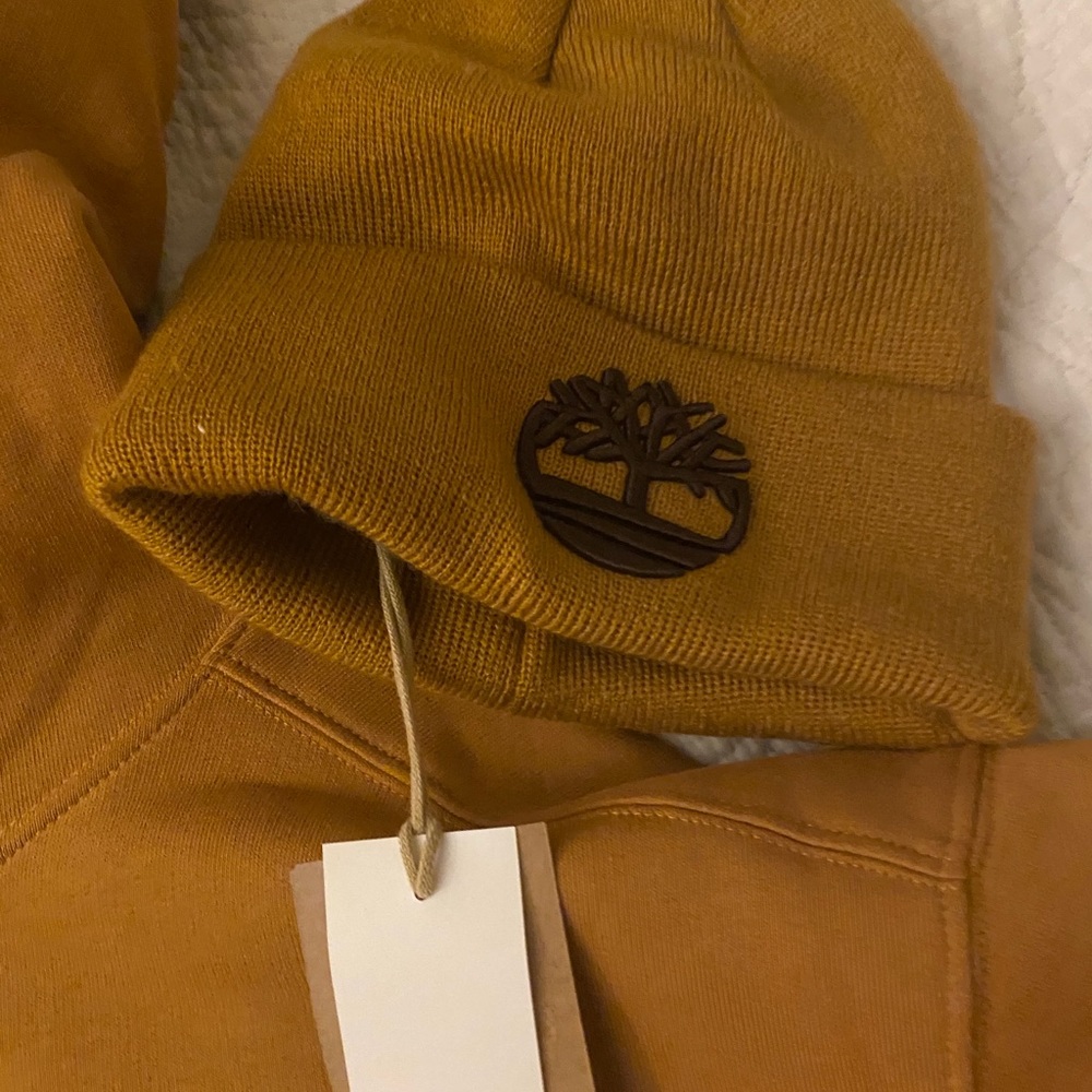 Beige Timberland beanie